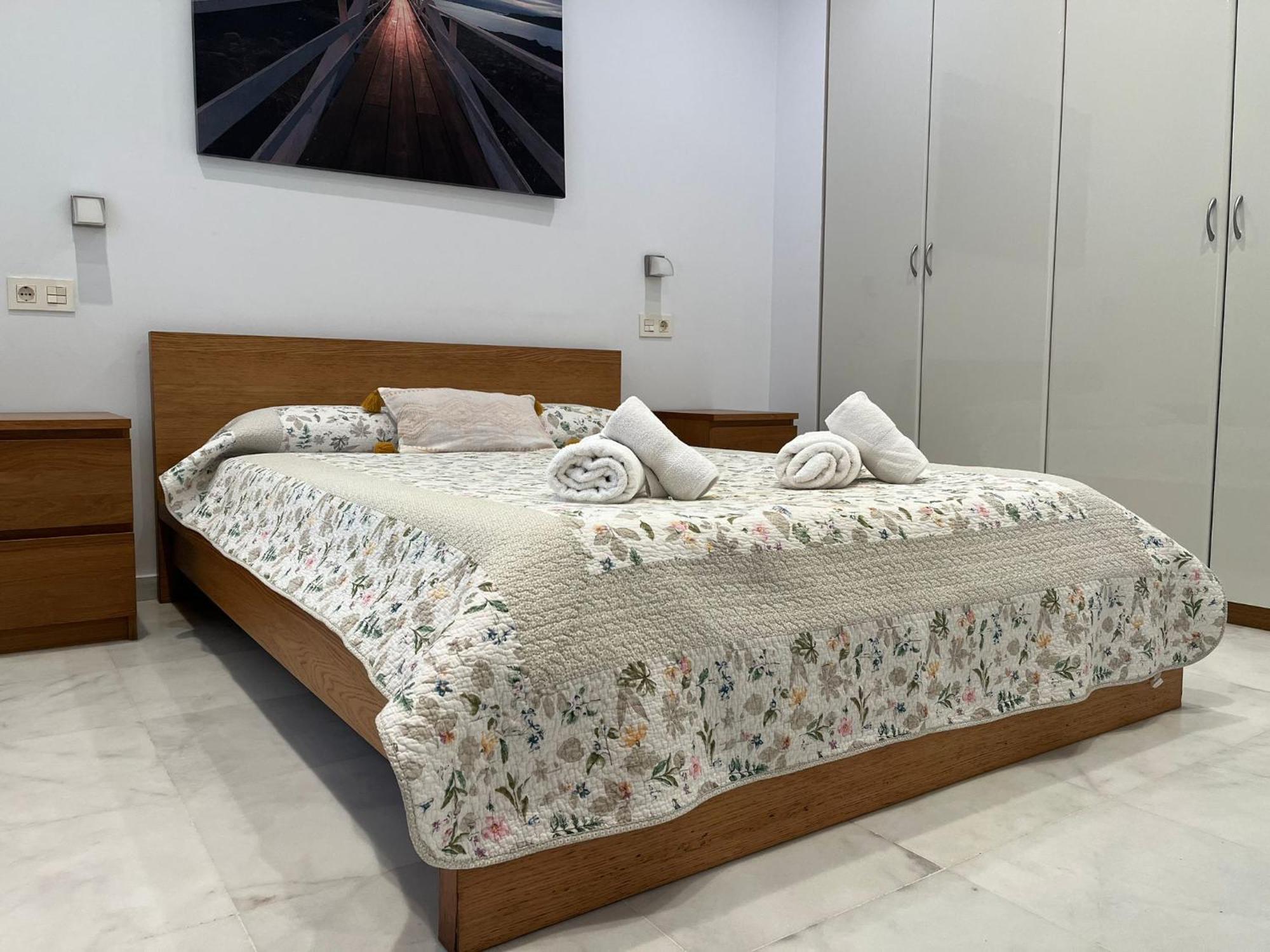 La Piccola Cadiz Apartment ภายนอก รูปภาพ