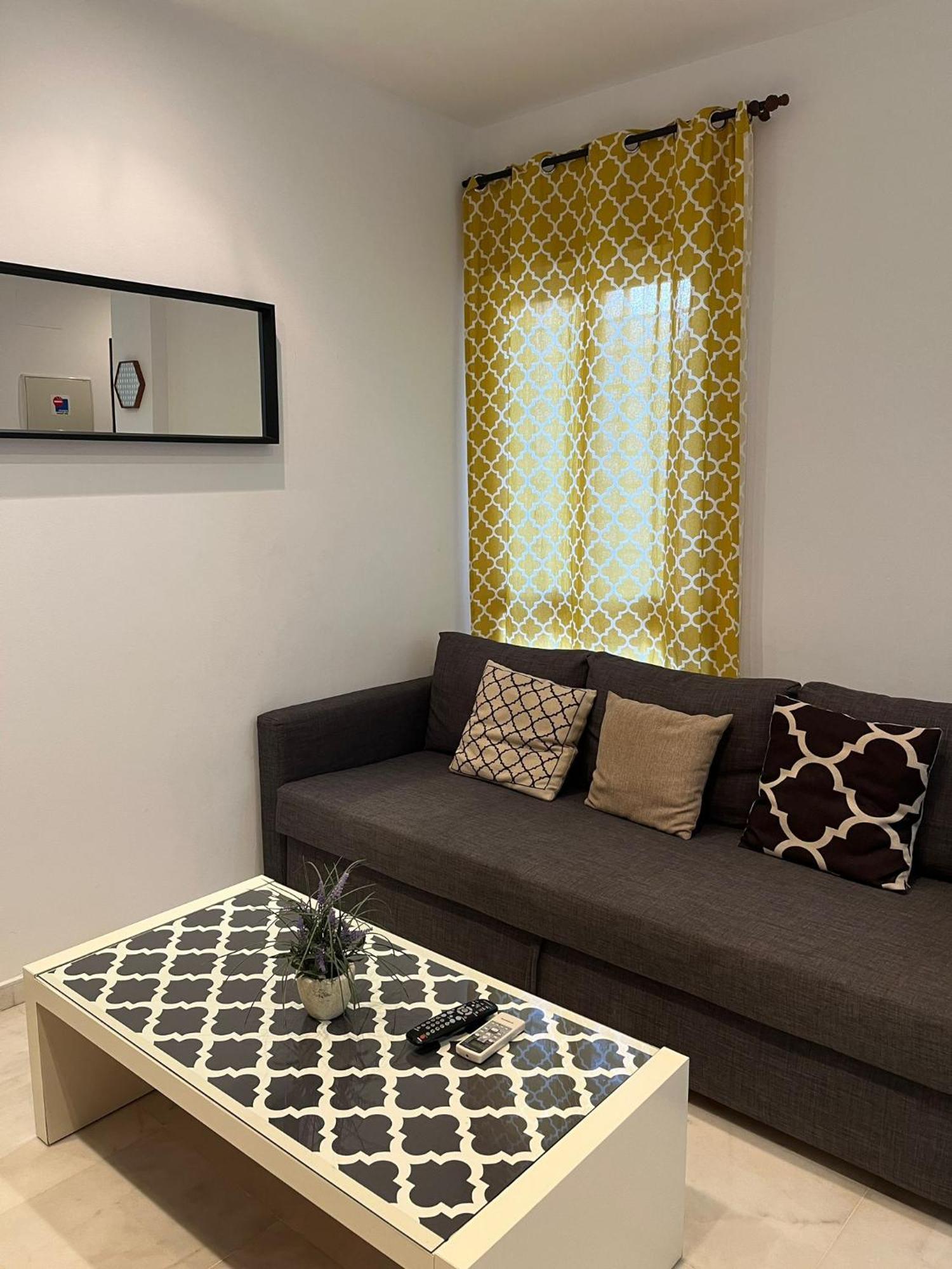 La Piccola Cadiz Apartment ภายนอก รูปภาพ